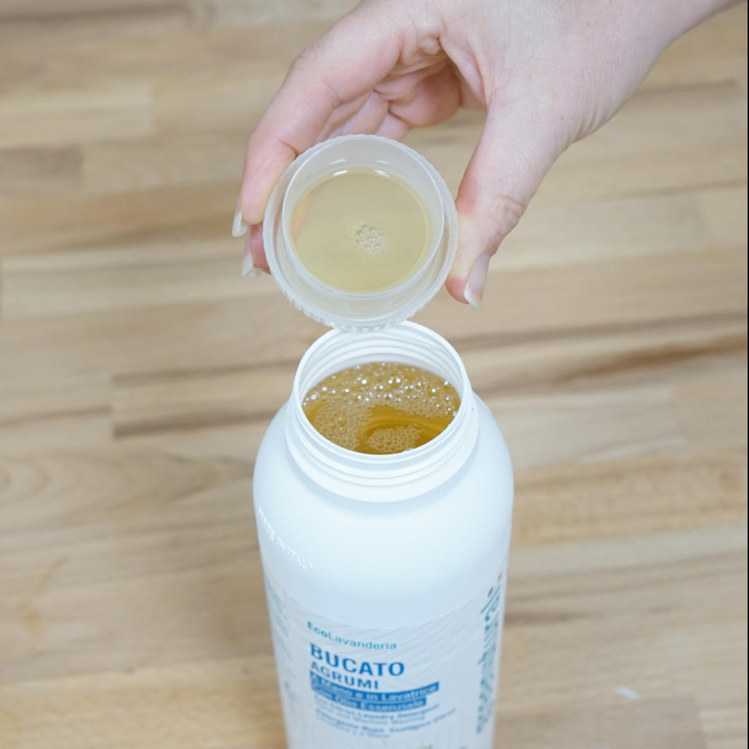 Eco Citrus Laundry Detergent - Image 3