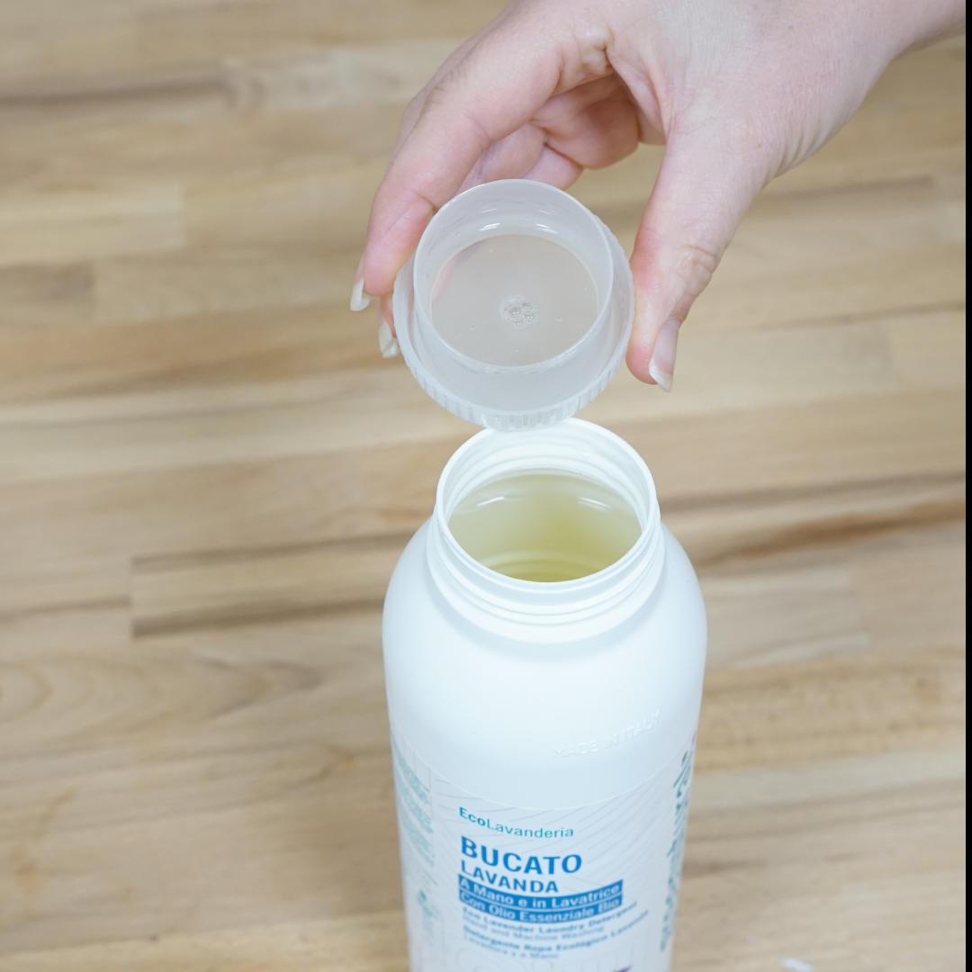 Eco Lavender Laundry Detergent - Image 3